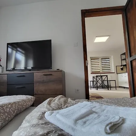 Relax Apartmens A3 Daire Sárvár